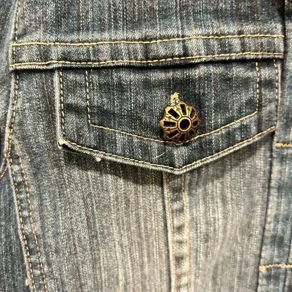 Christopher & Banks Blue Denim Jean Jacket w Stretch size Small - Picture 4 of 8